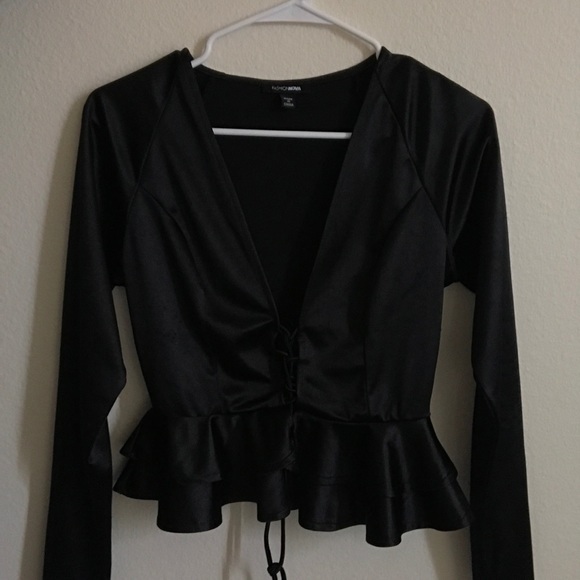 Black satin esque waist ties v cut - Picture 3 of 3